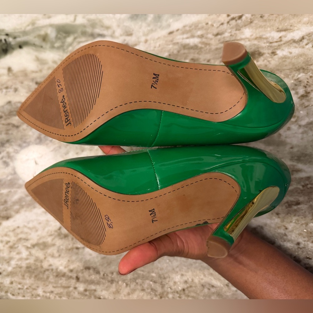 J.Renee Vibrant Green Patent Heels - Picture 9 of 9